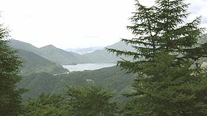 中禅寺湖の眺望（丹勢山）